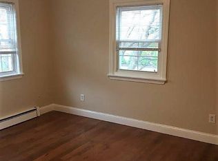 8 Lexington Ter #4, Waltham, MA 02452