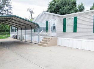 3611 Willow Rd, Wimauma, FL 33598