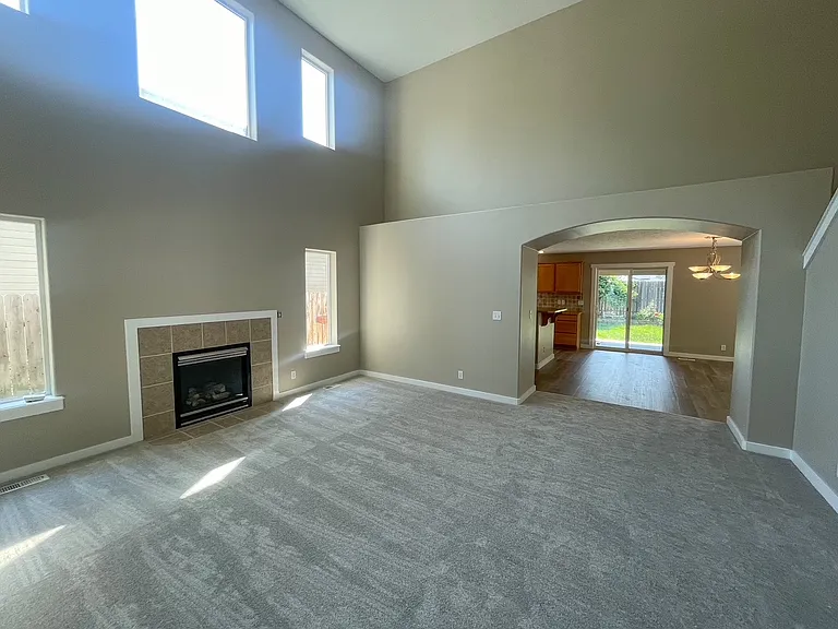 6489 S Cheshire Ave — Photo 8