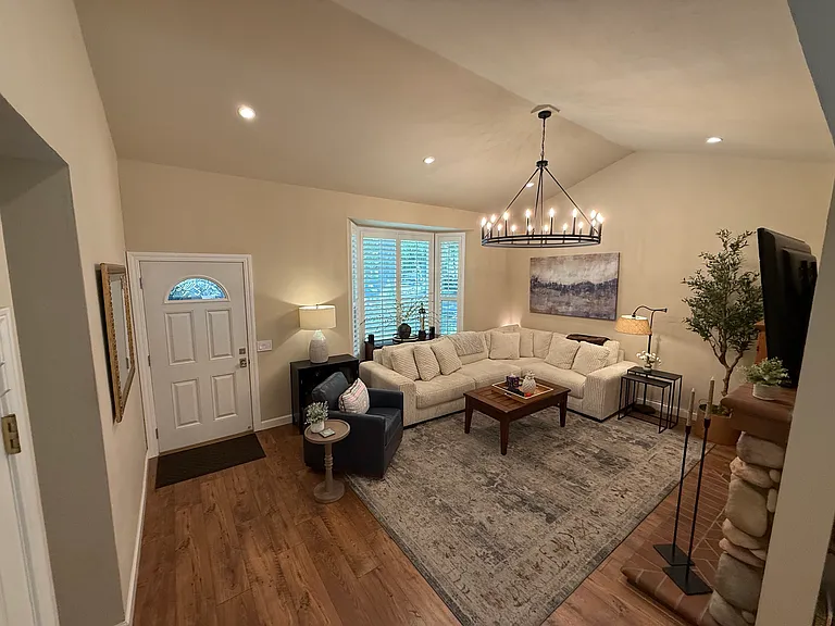 412 Sycamore Cir — Photo 5
