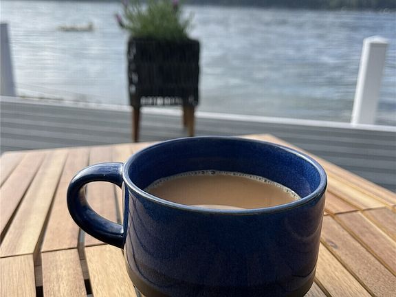 4th image of 10731 NE North Shore Road