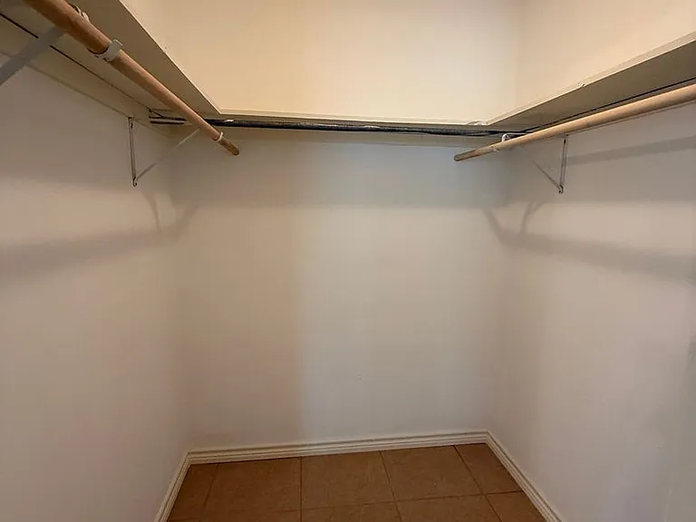 1629 Susan Dr — Photo 16