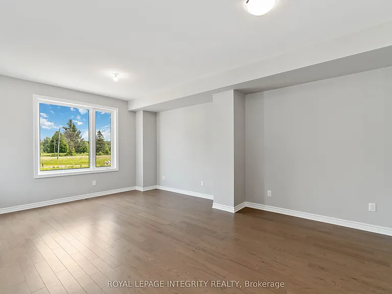 634 Fisher St — Photo 12