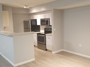 11100 SW 6th St, Pembroke Pines, FL 33025