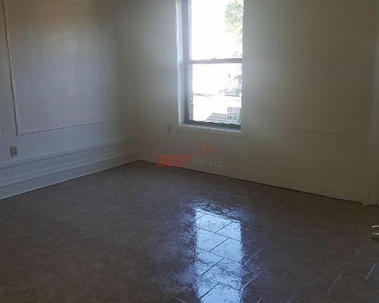 3rd image of 601 W 151st St APT 29