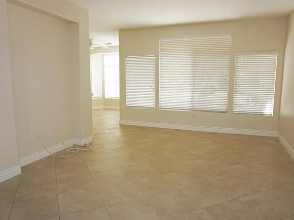 78359 Moongold Rd, Palm Desert, CA 92211