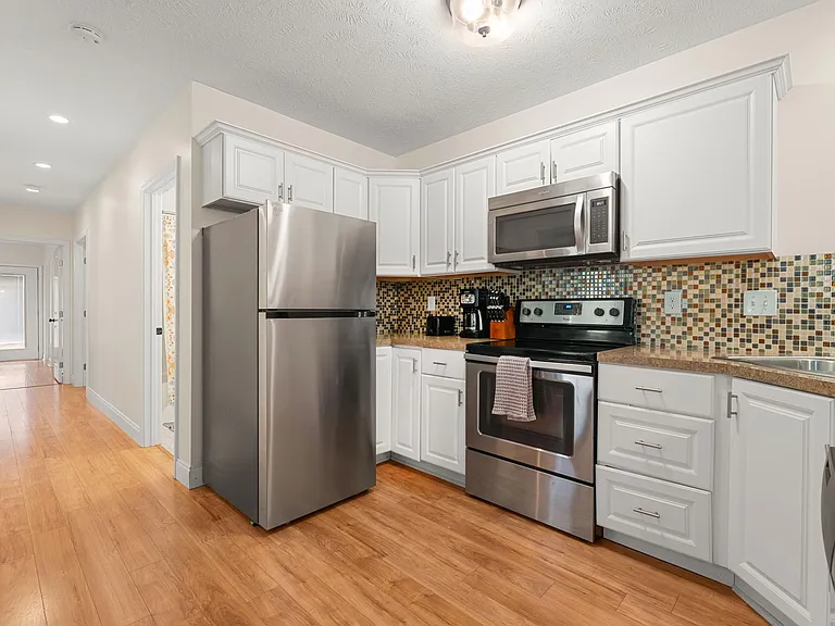 1659 Wood Thrush Dr #A — Photo 8