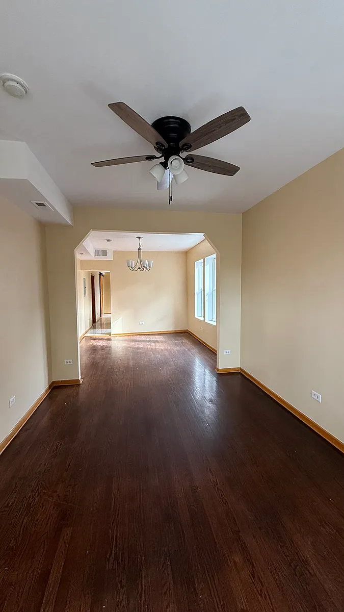 Building Photo - 1053 N Monticello Ave #2
