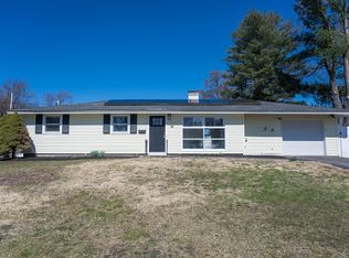 14 David Rd, Framingham, MA 01701