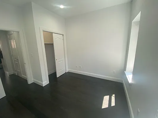 Rented by CNYC Apartments | media 24