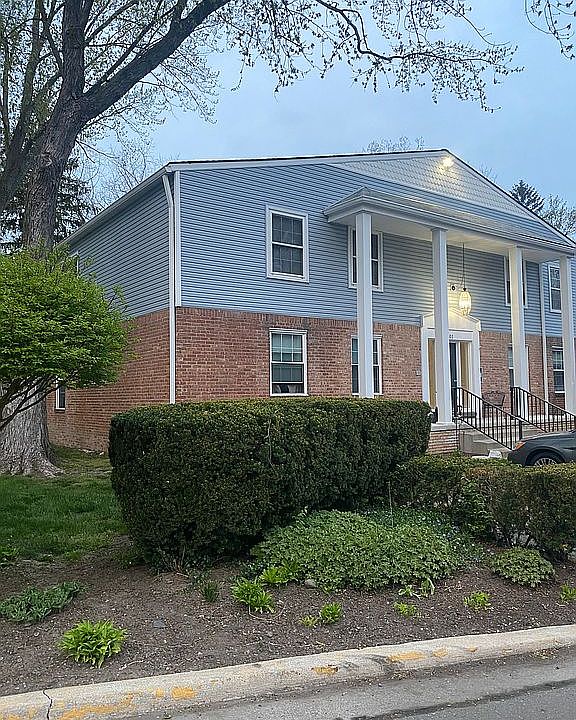 1st image of 501 E University Dr APT 102