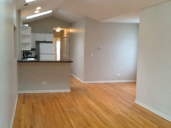 2nd image of 1514 N Bosworth Ave #3