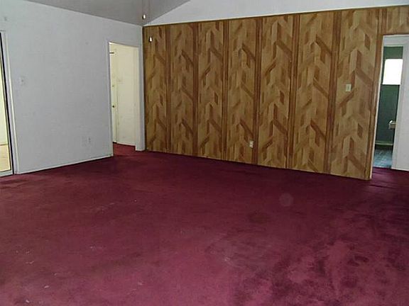 4th image of 1405 Winderemere Dr