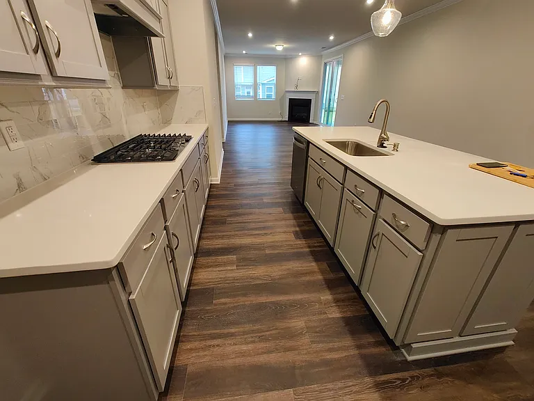 Woodend Dr — Photo 11