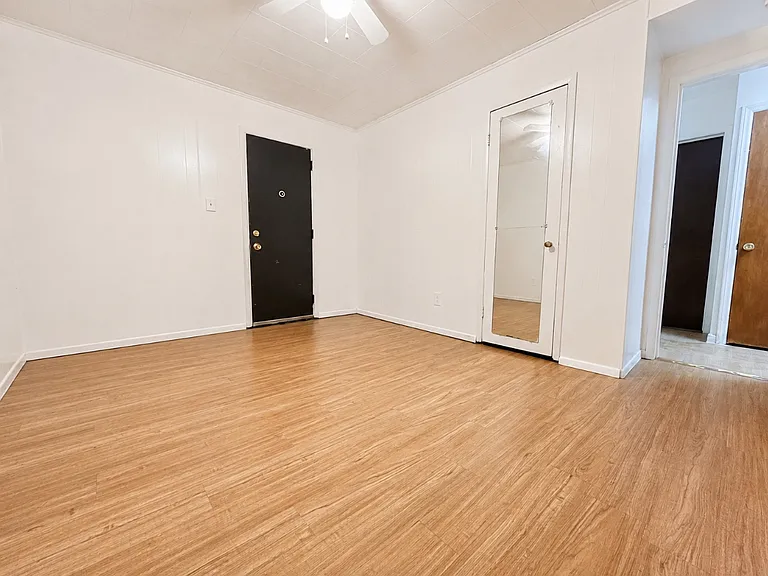 9297 Hartwell St — Photo 16