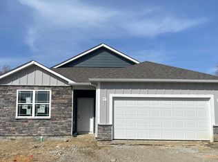 9308 Aspen Glen Dr, Indianapolis, IN 46239
