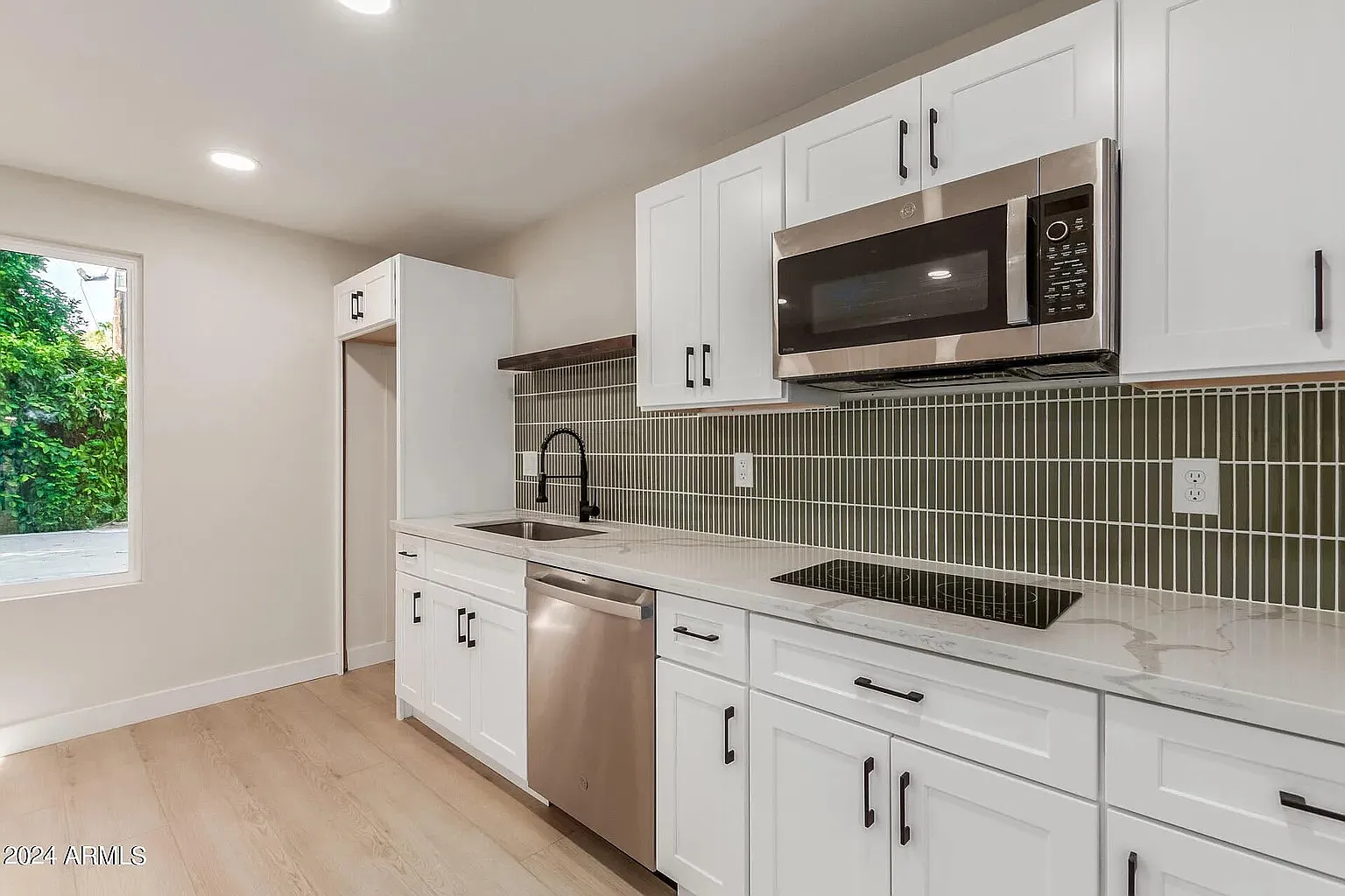 1 bed, 500 sqft, $1,500 — Photo 2