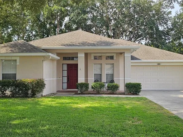 1068 Vanderbilt Dr, Eustis, FL 32726