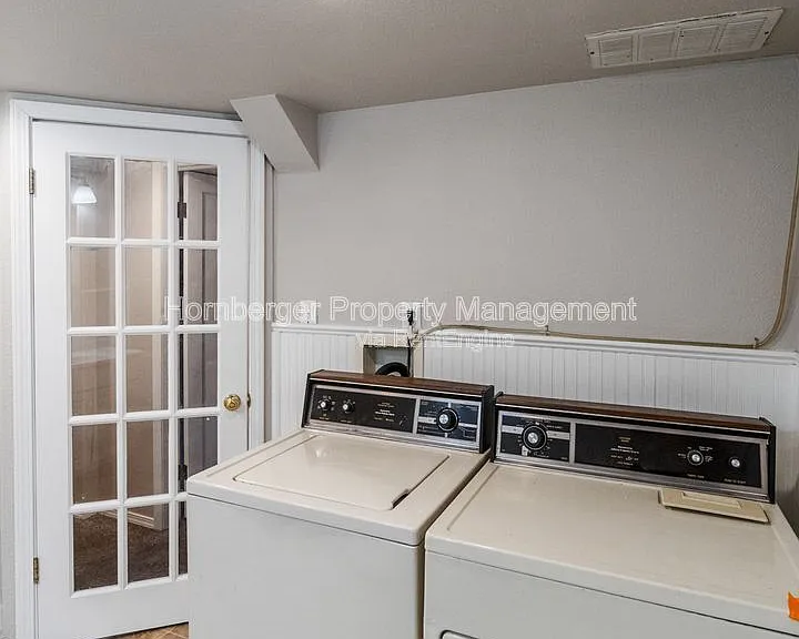 11 E Rich Ave #3 — Photo 16