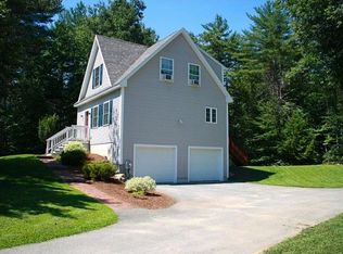 34 Morgan Dr, Epping, NH 03042