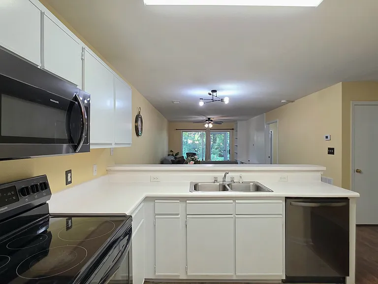1258 River Oaks Dr #1-14B — Photo 12