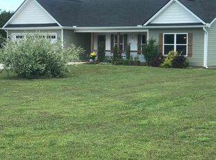 940 Henderson Rd, Chesnee, SC 29323