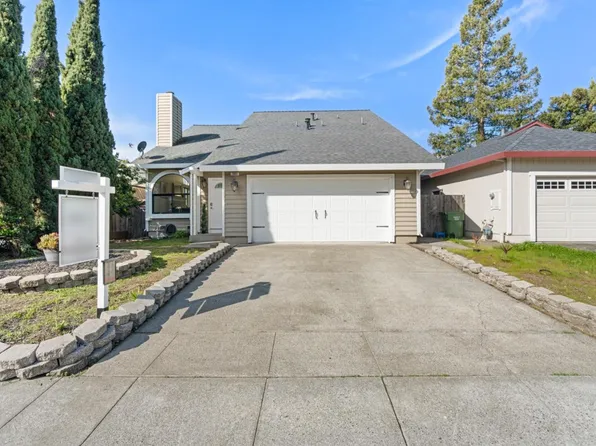 7861 Montero Dr, Rohnert Park, CA 94928