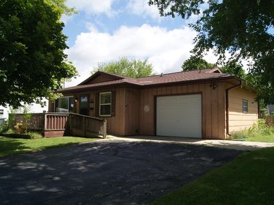 107 S 7th Ave, Saint Nazianz, WI, 54232