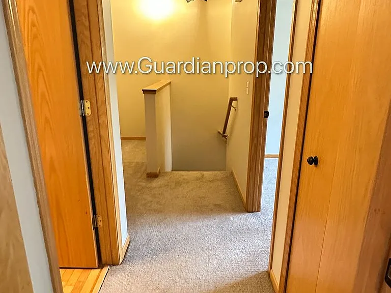 17818 Cobblestone Way — Photo 13