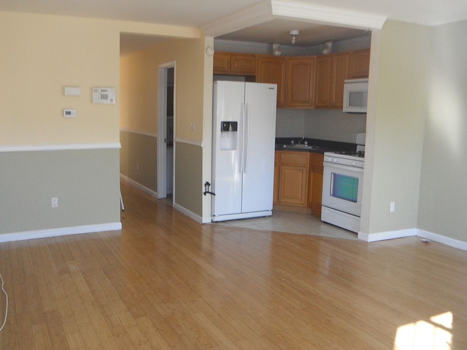 2nd image of 6812 Beach Channel Dr #Main