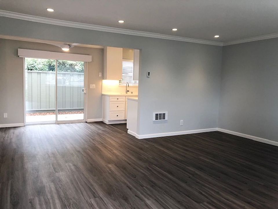1st image of 1674 Hollenbeck Ave APT 27