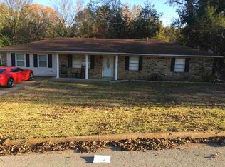1509 Duncan Dr, Henderson, TX 75654