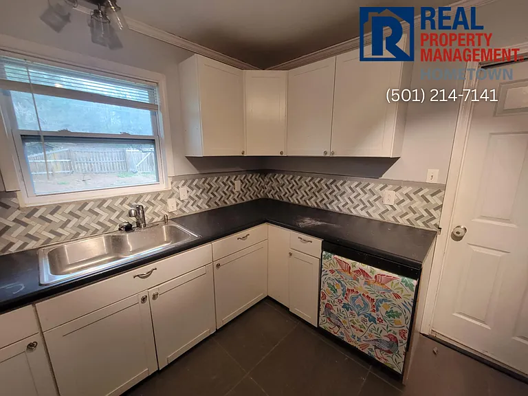 4100 Driskill Dr — Photo 12