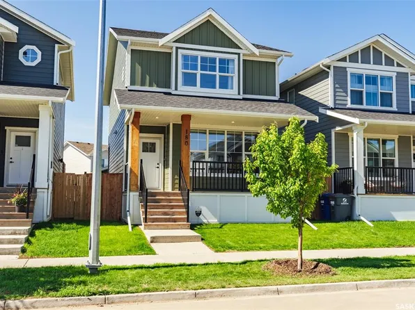 180 Rosewood BOULEVARD E, Saskatoon, SK S7V 0Y9