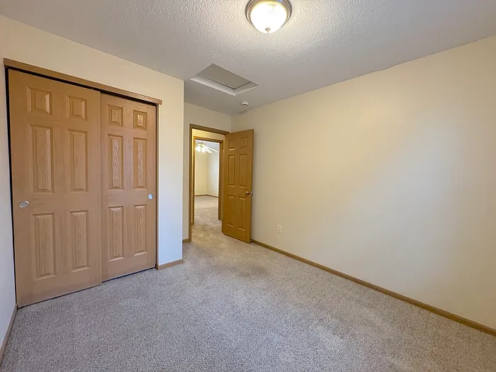 8577 Clover Glade Dr — Photo 20