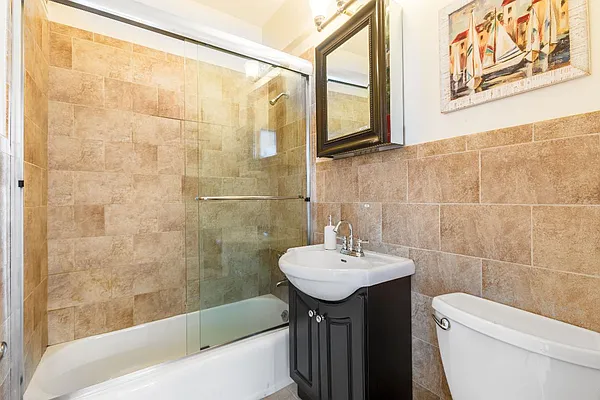 Sold by Real Direct | media 10
