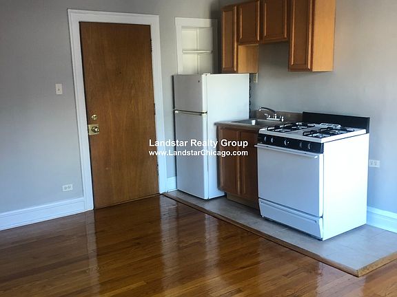 4th image of 1716 W Albion Ave #H2