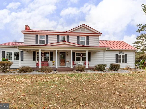 15411 Beverly Run Rd, Bowling Green, VA 22427