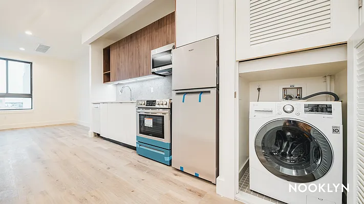 Rented by Nooklyn NYC LLC | media 1