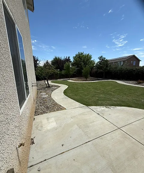 15645 Calabria Ct — Photo 21
