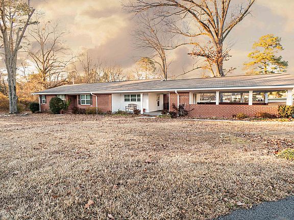 2nd image of 3906 Magnolia Hwy