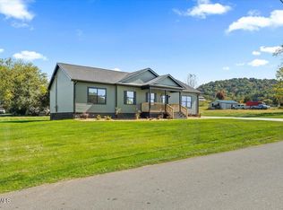 105 Bishop Hollow Rd, Elizabethton, TN 37643