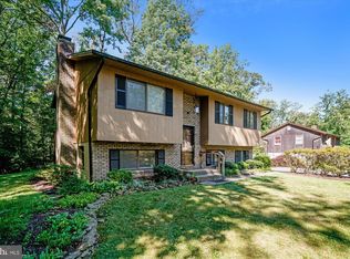 3310 Glebe Dr, Edgewater, MD 21037