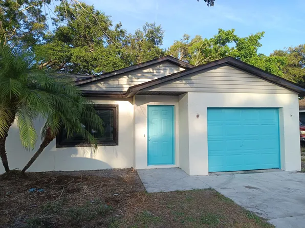 7015 12th Ct E, Sarasota, FL 34243