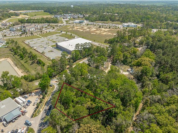 3rd image of Fleischmann Rd