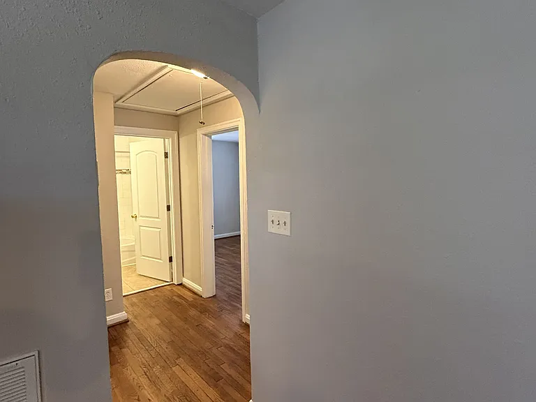 809 Paul St — Photo 20