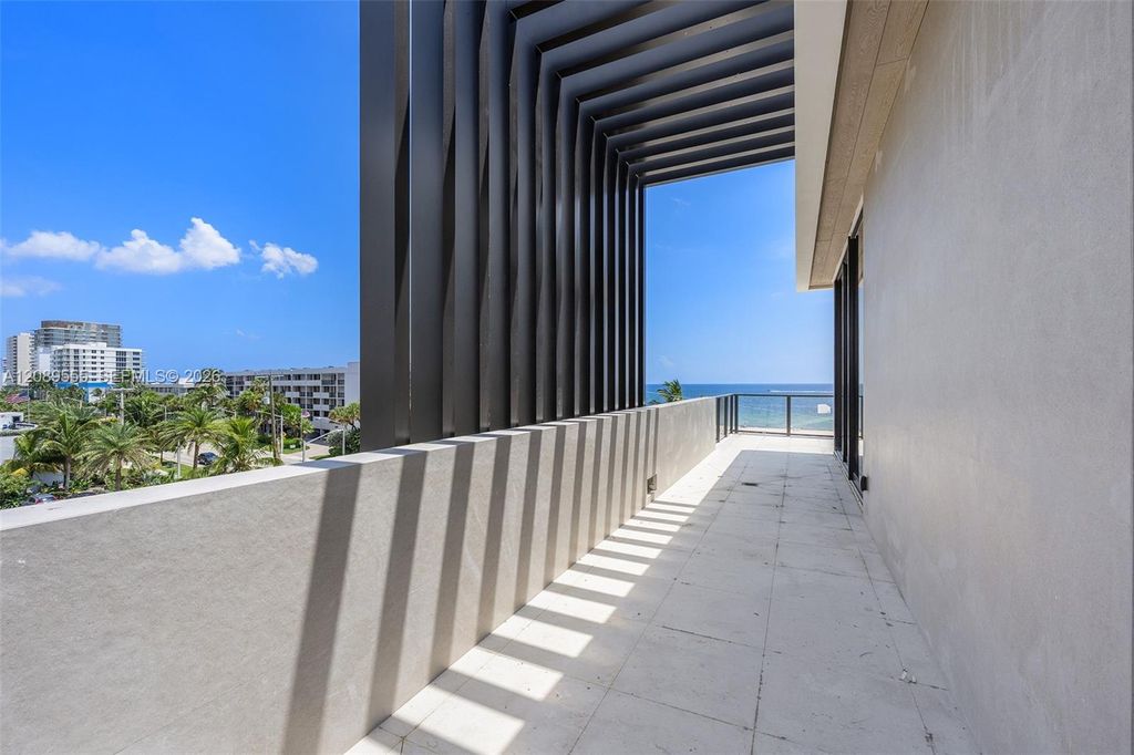497 N Ocean Blvd, photo 9