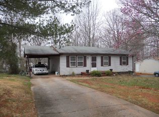 105 Confederate Ave, Martinsville, VA 24112