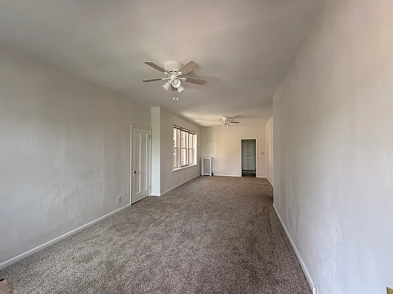 3850-3852 De Tonty St #3852B — Photo 4