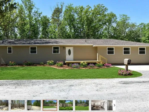 812 5th Rd, Mays Landing, NJ 08330